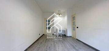 Piso en venta en Gran Via de Les Corts Catalanes, Provençals del Poblenou