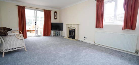 3 bedroom detached bungalow to rent