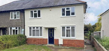 3 bedroom semi-detached house to rent