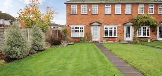 End terrace house for sale in Georgian Close, Alcester B49