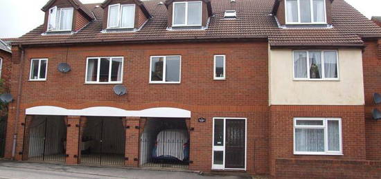 Flat to rent in New Street Court, Irchester NN29