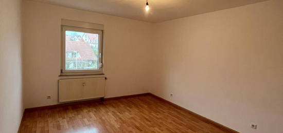 Wohnglück in Erlangen-Dechsendorf: 3-Zimmer-Wohnung mit Balkon &