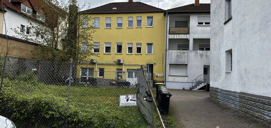 Anlageobjekt - Wohnhaus mit vier Wohneinheiten in Zentraler Lage