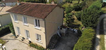 Maison de 3 Chambres dans un Impasse