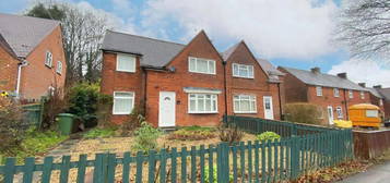 4 bedroom semi-detached house