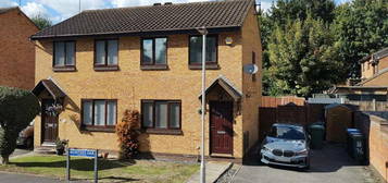 2 bedroom semi-detached house for sale