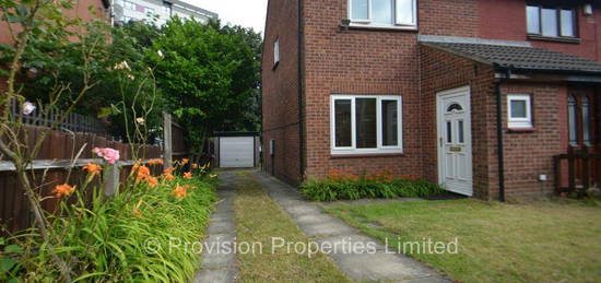 2 bedroom semi-detached house