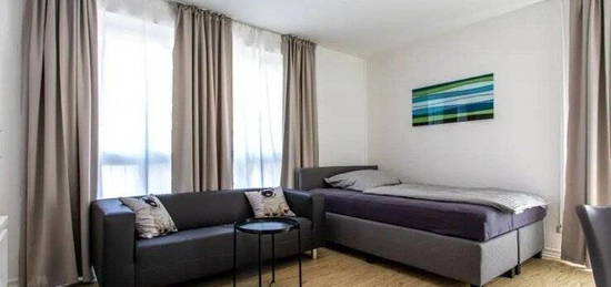 Ab 15.03.2025 - schickes und modernes 1-Zimmer-Apartment mit Balkon - top Lage im Frankfurter Westend