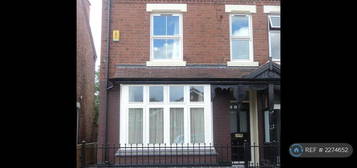 4 bedroom semi-detached house