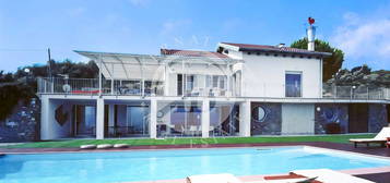 Villa unifamiliare, ottimo stato, 213 m², Diano Marina