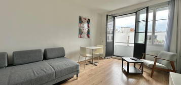 Studio  à vendre, 1 pièce, 23 m², Étage 3/4