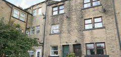 2 bedroom terraced house