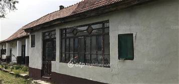 Eladó 3 szobás családi ház Tatárszentgyörgy