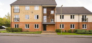 Flat for sale in Basingstoke, Hampshire RG21