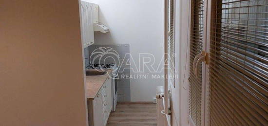 Byt 1+kk, 27 m², Rumburská, Praha