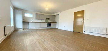 2 bed flat to rent