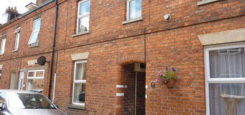 3 bedroom terraced house