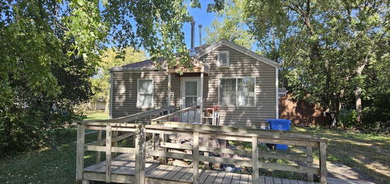 508 1st Ave N, Lake Norden, SD 57248