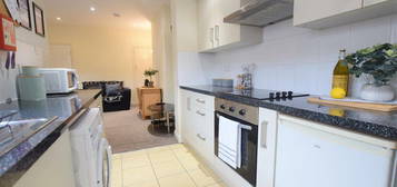 3 bedroom terraced house