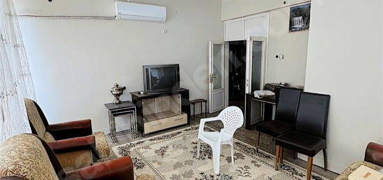 OFİS CADDE ÜSTÜNDE EŞYALI KİRALIK 3+1 DAİRE