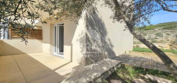 A VENDRE - Lançon Provence - Appartement 2 pièce(s) 39 m2 - Jardin - Garage et stationnement