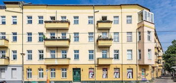 Attraktive neu erbaute Dachgeschosswohnung mit Balkon