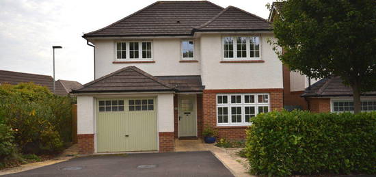 4 bed detached house for sale