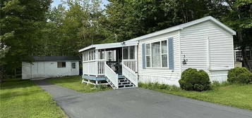 155 Murphy St, Miramichi, NB E1V 5A4