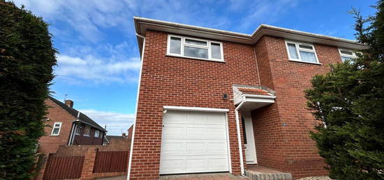 End terrace house to rent in Thornpark Rise, Heavitree, Exeter EX1