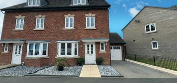 4 bedroom semi-detached house for sale