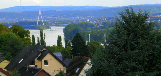 Schönes Dachstudio (1 ZKB-Apartment) in Neuwied-Feldkirchen