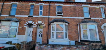 4 bedroom terraced house