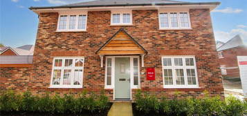 3 bedroom detached house to rent