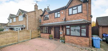 4 bed detached house for sale