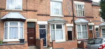 2 bed terraced house for sale