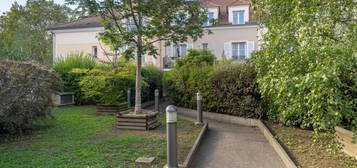 Appartement  à vendre, 3 pièces, 2 chambres, 77 m²