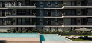 Vende-se apartamento T3 novo com terraço