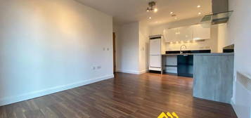 Flat to rent in Southside Development, City Centre, Birmingham B5