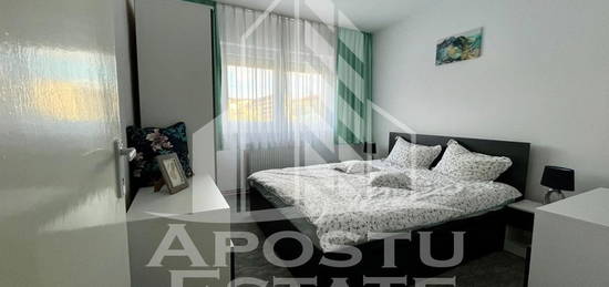 Apartament 3 camere,centrala proprie,AC,zona Girocului