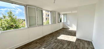 Appartement  à vendre, 3 pièces, 2 chambres, 66 m²