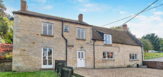 Cottage for sale in Castle Gate, Castle Bytham, Grantham NG33