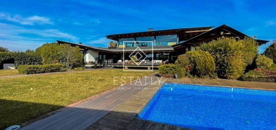 Casa o chalet en venta en Carrer del Mas Barril, 27, Palau