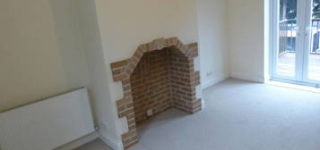 1 bed terraced house to rent