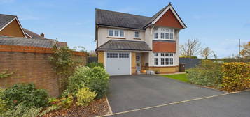 4 bed detached house for sale