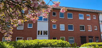 Lüneburg, 3 Zimmerwohnung, Balkon mit Blick ins Biotop