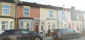 2 bedroom terraced house