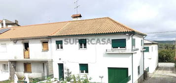 Casa/ Moradia em Aguiar da Beira.