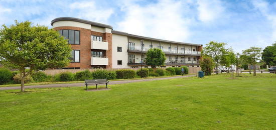 Flat for sale in Station Road, Hayling Island, Hampshire PO11