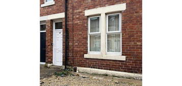 2 bed flat to rent