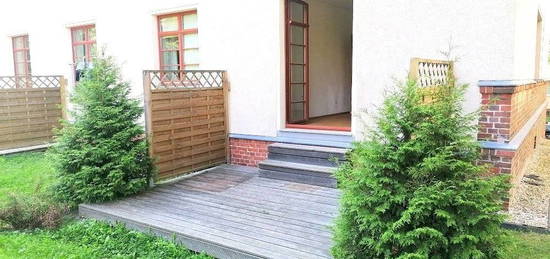 !! Tolle Einbauküche, Terrasse, 2-Raum-Wohnung mit Parkett im Stadtteil Hilbersdorf !!